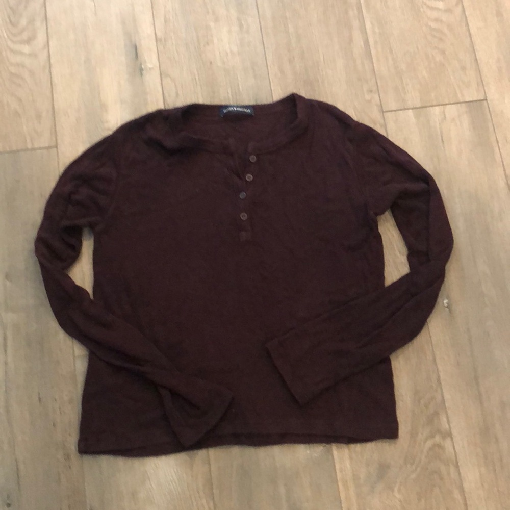 Brandy Melville long sleeve shirt